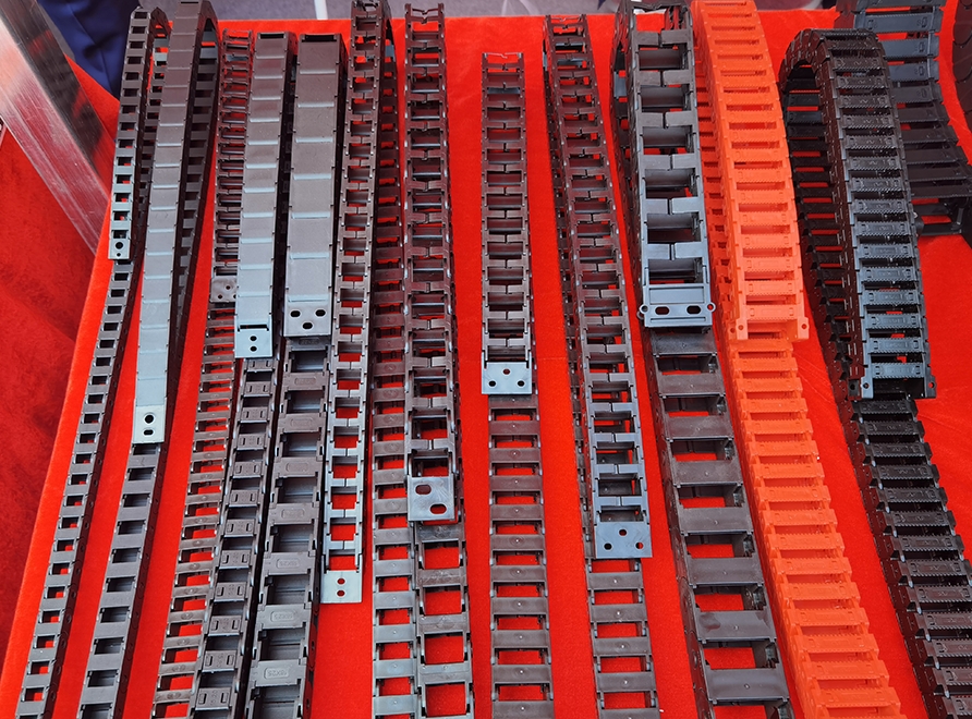 1748311597858737.png 556699.png